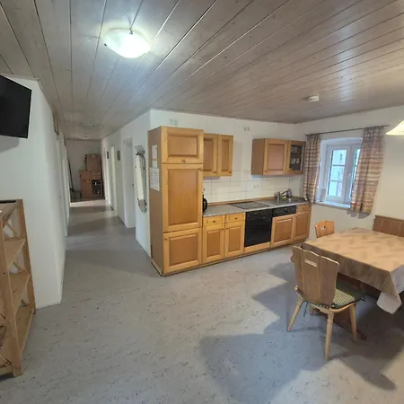 Monteurunterkunft Apartment *